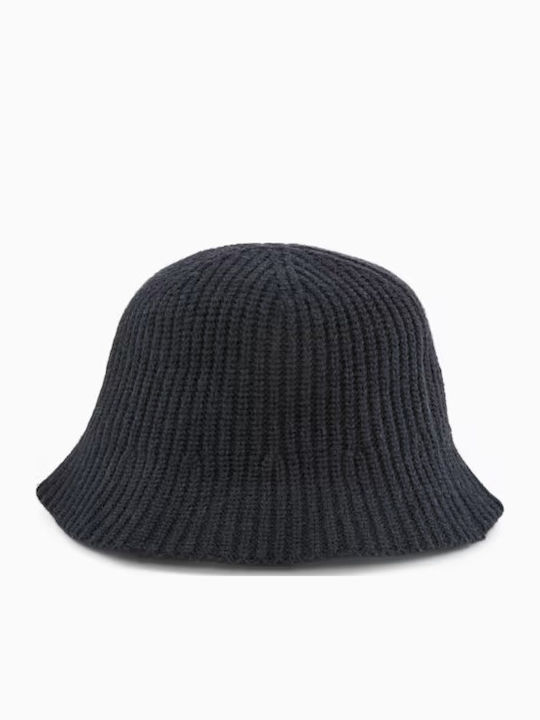 Beanie Unisex Beanie Knitted in Black color