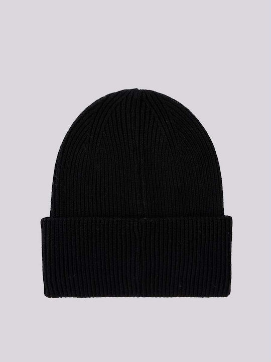 Beanie Unisex Beanie Knitted in Black color
