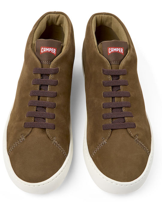 Camper