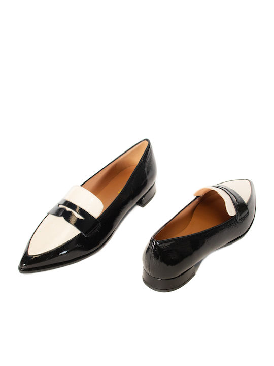 Patent Leather Women's Moccasins in Beige Color