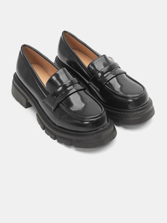 Joya Patent Leather Women's Moccasins in Black Color