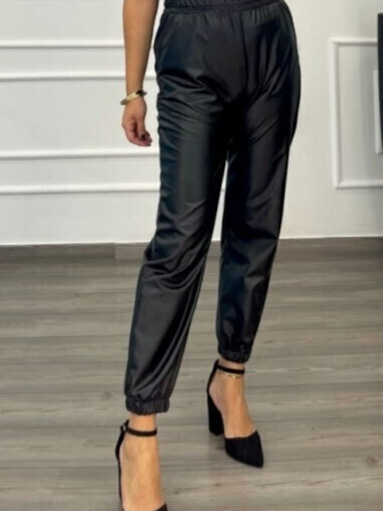 Woman's Fashion
