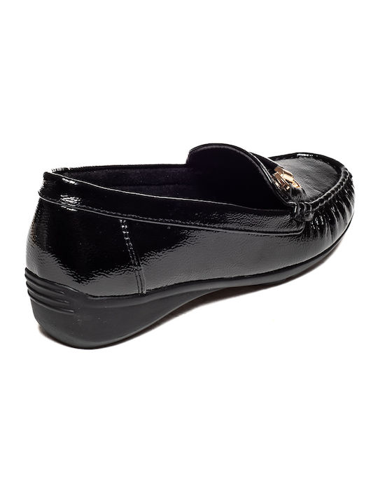 Soft & Flex Patent Leather Women's Moccasins in Black Color