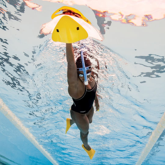 Finis Σανίδα Κολύμβησης 29x33εκ. Κίτρινη Aligment Kickboard