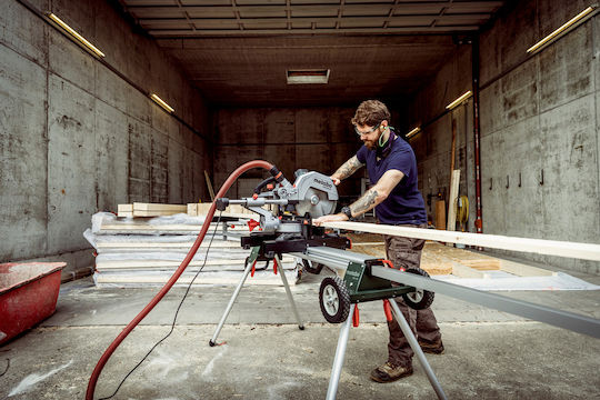 Metabo Kgs305m Electric Miter Saw 2000W Disc Diameter 305mm
