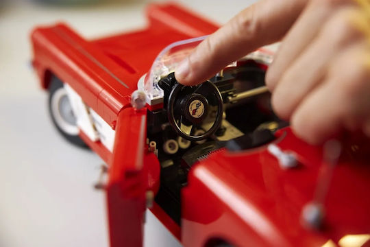 LEGO Icons Corvette για 18+ Ετών