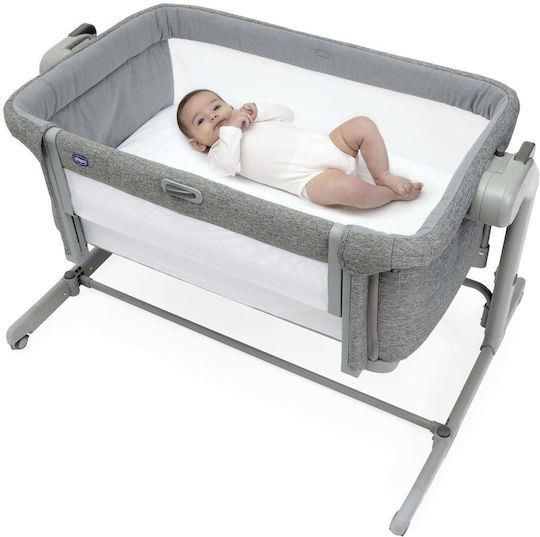 Chicco Люлка Next2Me Magic Evo с Матрак, Странично Отваряне и Колела 40 Dark Grey
