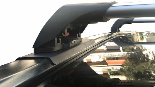 Yakima (with Roof Rack Legs) Silver