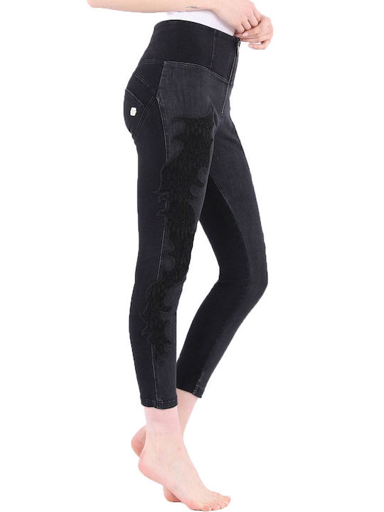 Freddy Women's High-waisted Cotton Capri Trousers Push-up in Skinny Fit Black