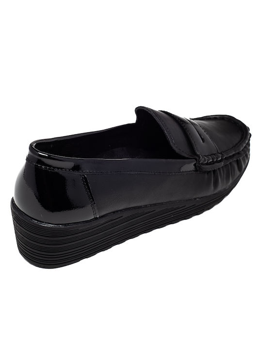 Soft & Flex Women's Moccasins in Black Color