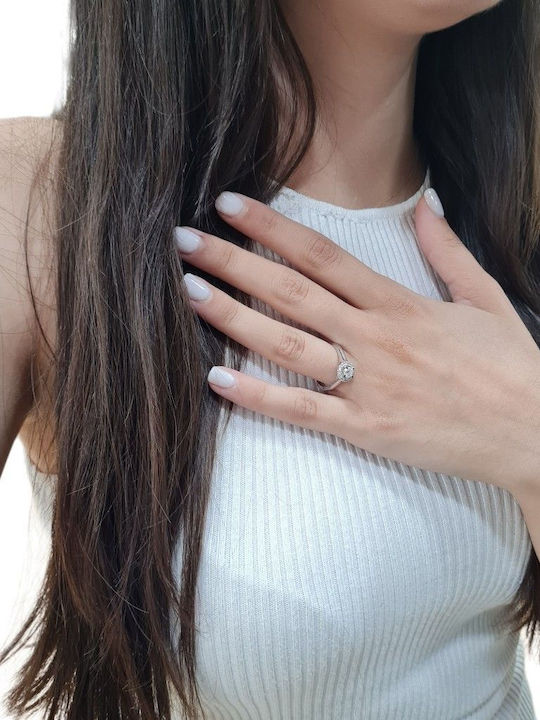 Mentzos Single Stone with Diamond