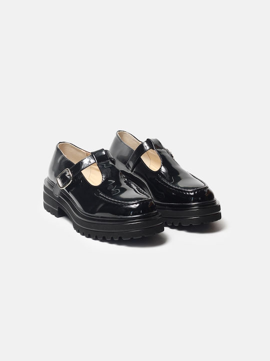 InShoes Patent Leather Women's Loafers in Black Color