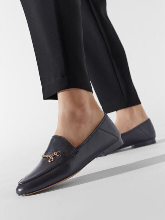 Women's Loafers in Black Color