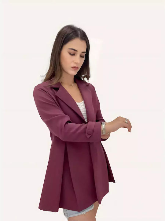 Women's jacket purple closes with a button