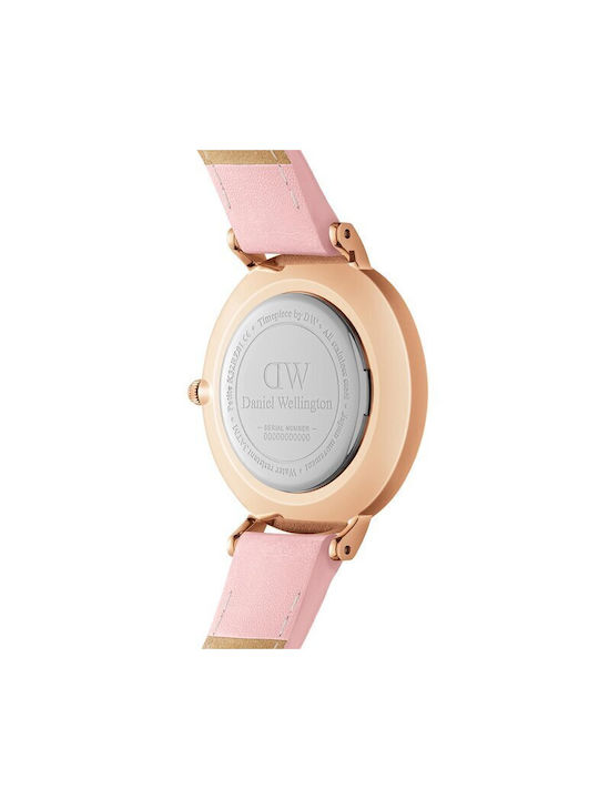 Daniel Wellington Petite Γυναικείο Ρολόι 28mm Μπαταρίας με Ροζ Δερμάτινο Λουράκι