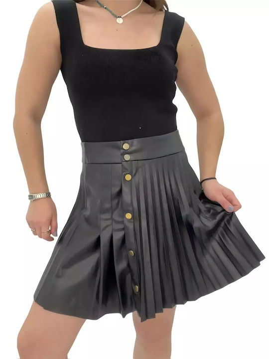 Bebe Plus Leather Skirt in Black color