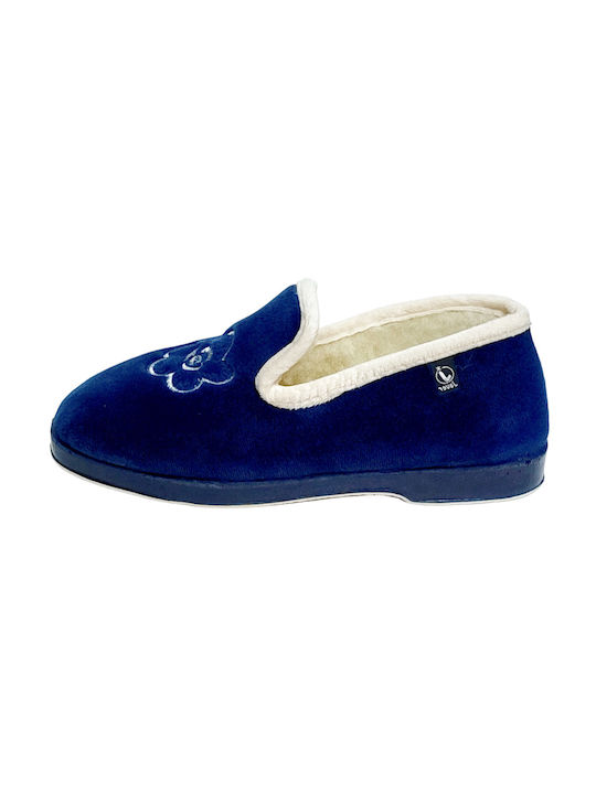 Javer Closed Women's Slippers in Blue color