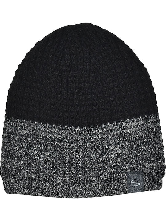 Beanie Unisex Beanie Knitted in Black color