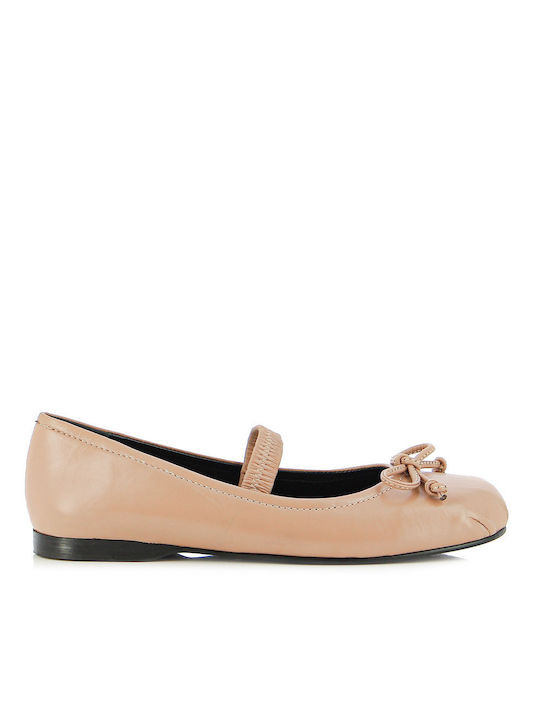 Fratelli Petridi Leather Ballerinas Beige