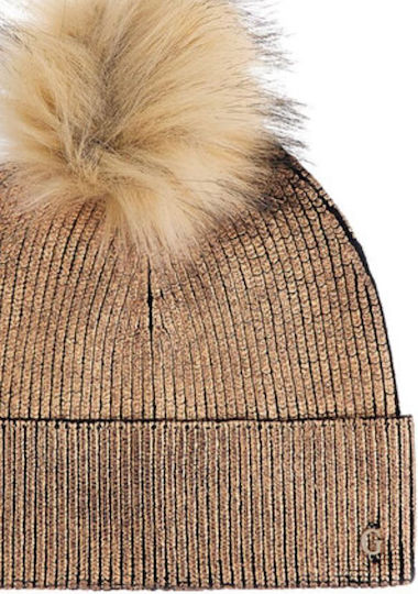 Pom Pom Beanie Beanie in Maro color