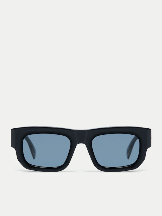Gigi Barcelona Unisex Sunglasses with Black Plastic Frame and Gray Polarized Lens 6851/1