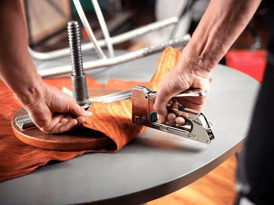 Rapid 5000066 Handtacker Hand