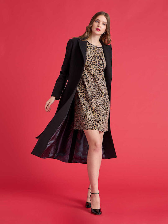 Women's black Coat with Buttons