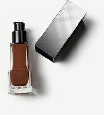 Burberry Fresh Glow Liquid Foundation 66 Deep Brown 30ml