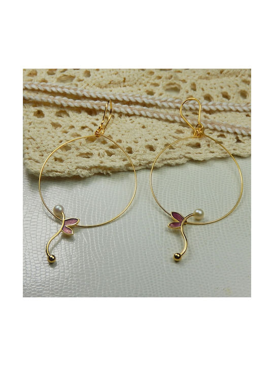 A Jewellery Earrings made of Silver Gold Plated with Pearls