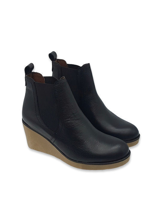 Marila Footwear Women's Chelsea Boots Black