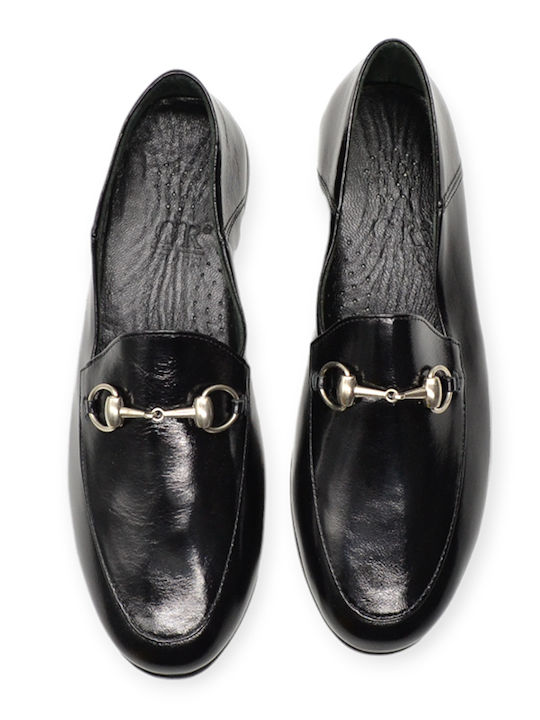 Crash Baggage Patent Leather Women's Moccasins in Black Color