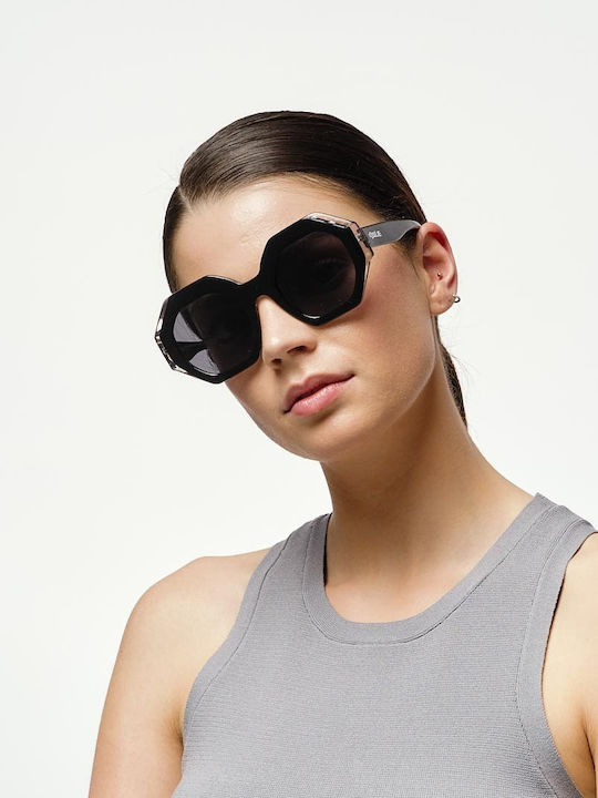Cosselie Cosselie Women's Sunglasses with Black Horn-Rimmed Frame and Gray Lenses