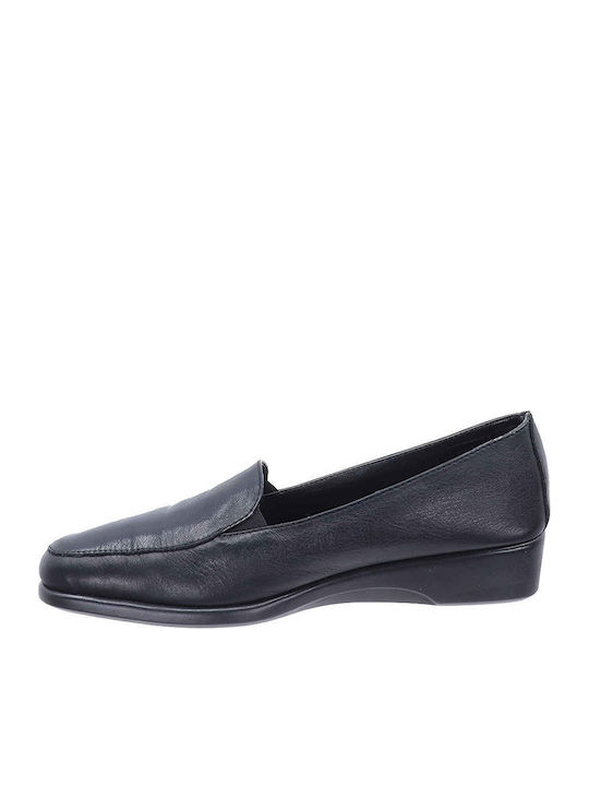 4213-1140-410 Leather Women's Moccasins in Black Color
