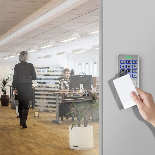 Qoltec Access Control για Πρόσβαση με Δακτυλικό Αποτύπωμα , Κάρτα και Κωδικό