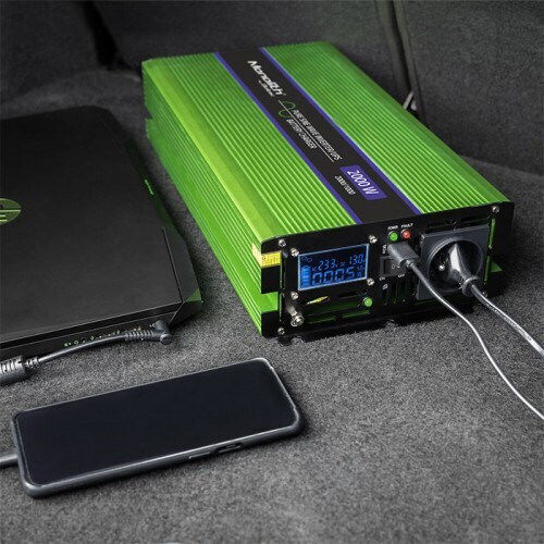 Qoltec Inverter Αυτοκινήτου Καθαρού Ημιτόνου 2000W για 12V DC