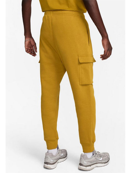 Nike Sportswear Club Men's Fleece Sweatpants with Rubber Yellow