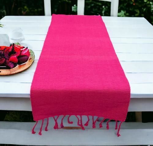 Linea Home Покривка За Маса Фуксия 33 33x150см Linea Home Покривка За Маса Фуксия 33 33x150см