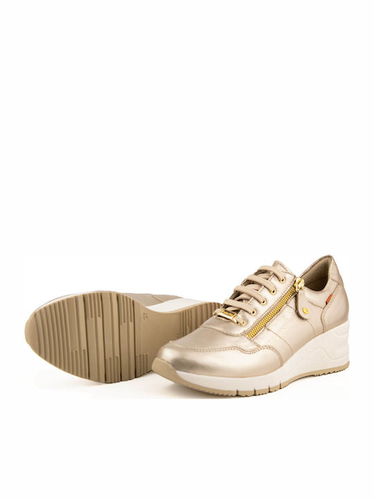 Sneakers Sand