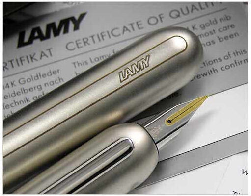 Lamy Stilou Medium Negru Cu Cerneală Neagră