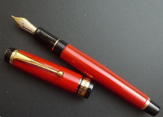 Pilot Custom Writing Pen Fine Gold