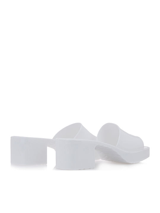 Mules with Chunky Low Heel in White Color