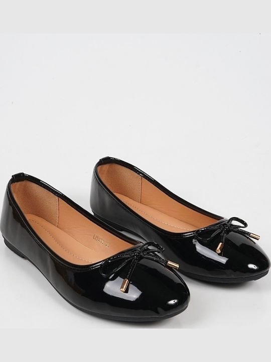 Patent Leather Pointy Ballerinas Black