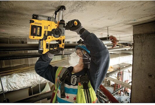 Dewalt Impact Demolition Hammer Battery Brushless 18V 2x5Ah with Chuck SDS Plus