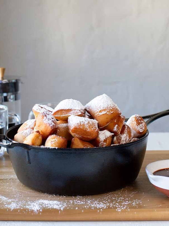 Lodge Blacklock Cast Iron Pan with Lid 44.12cm