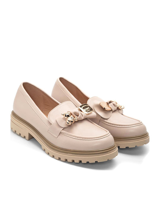 Women's Moccasins in Beige Color