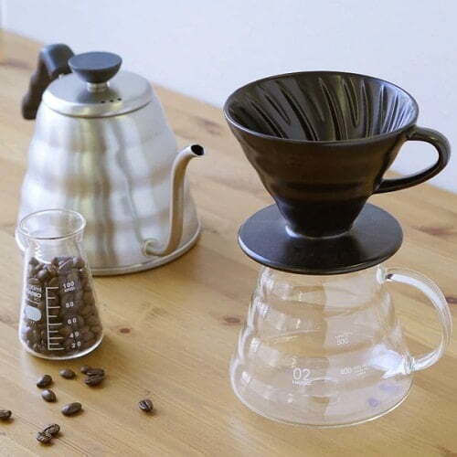Hario V60 02 Kaffeetropfengeber