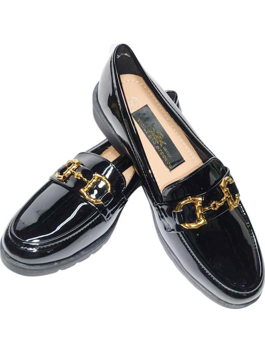 Oxfords Kunstleder in Schwarz Farbe.