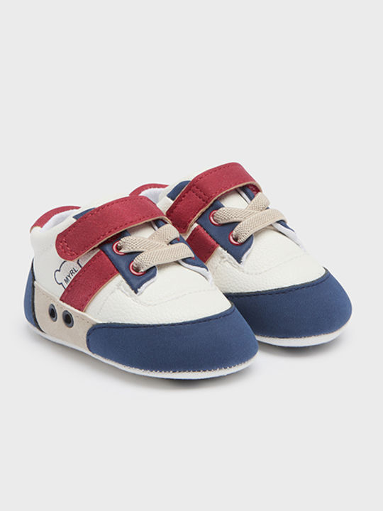 Mayoral Βρεφικά Sneakers Αγκαλιάς