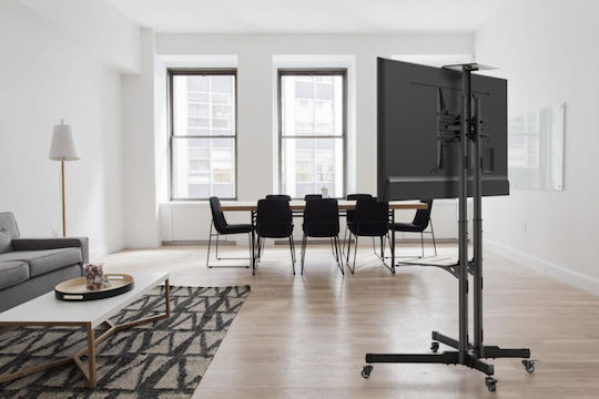 Akai Proffesional ST3770 Βάση Τηλεόρασης Δαπέδου έως 70" και 50kg