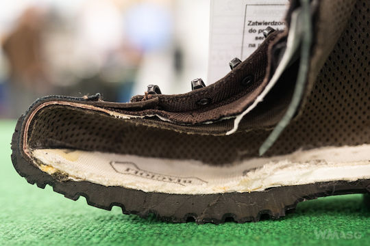 Militärische Stiefel aus Mesh Braun